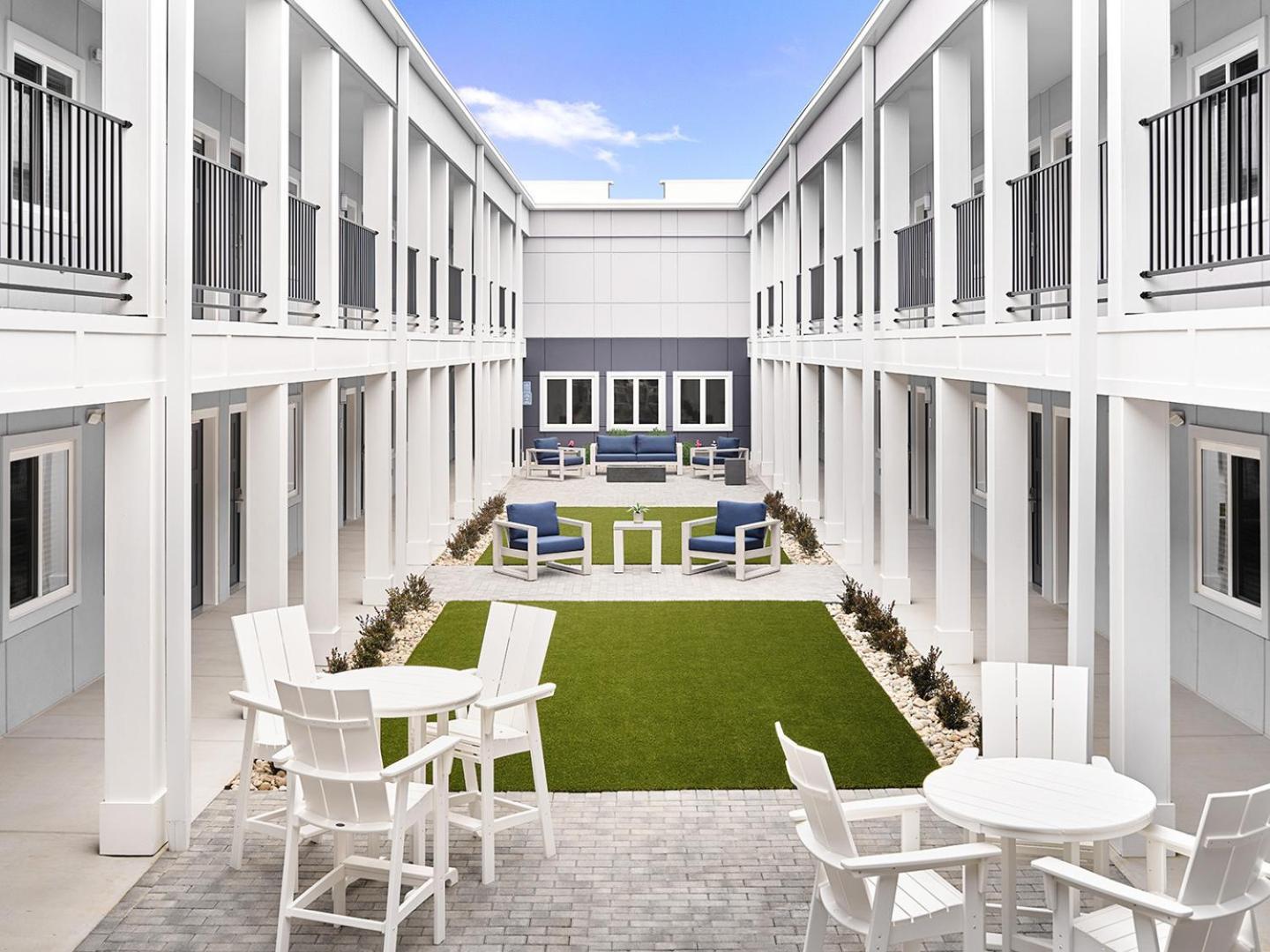 Stayapt Suites Charlotte North Huntersville Exteriör bild